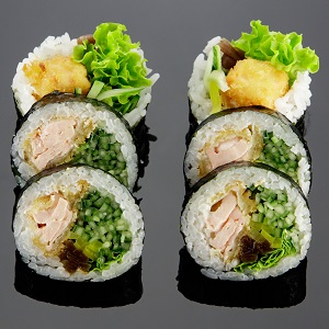 Futomaki - łosoś w tempurze