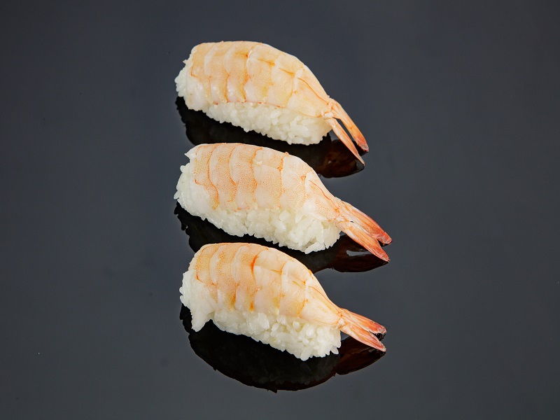 nigiri z krewetką