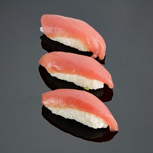 nigiri z tuńczykiem